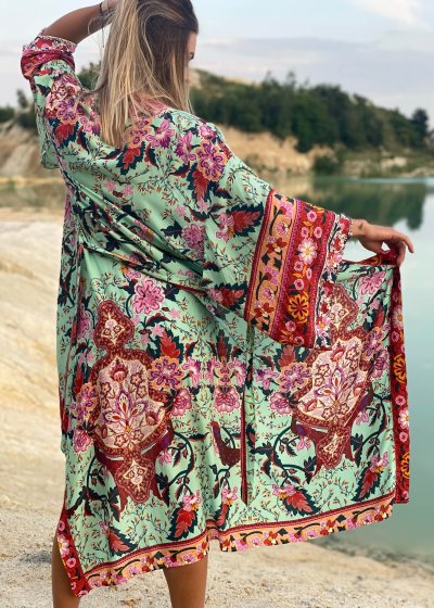 Exotické tyrkysovo-červené bavlnené kimono