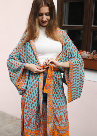 Exotické dlhé kimono